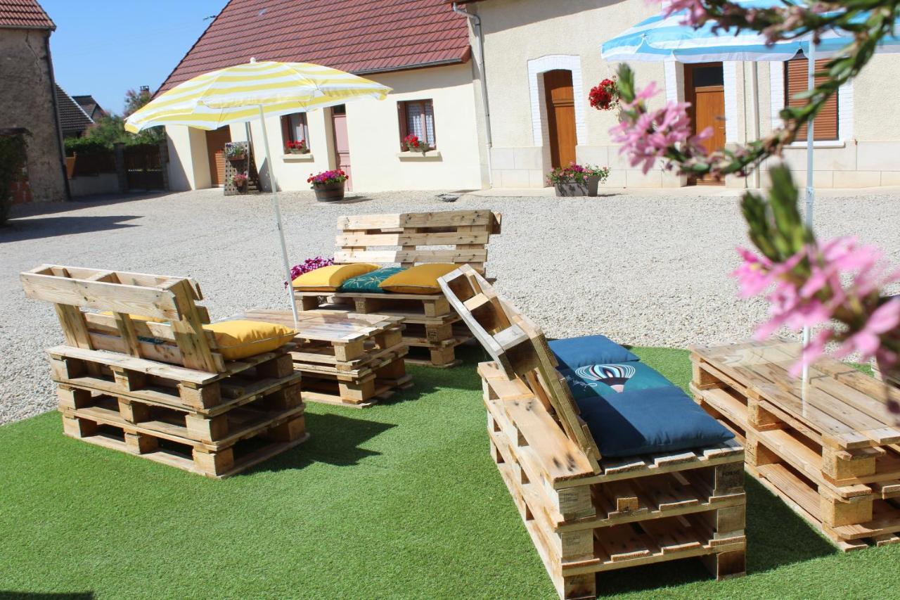Le Domaine De L Etang Le Merger Oeuilly Екстериор снимка